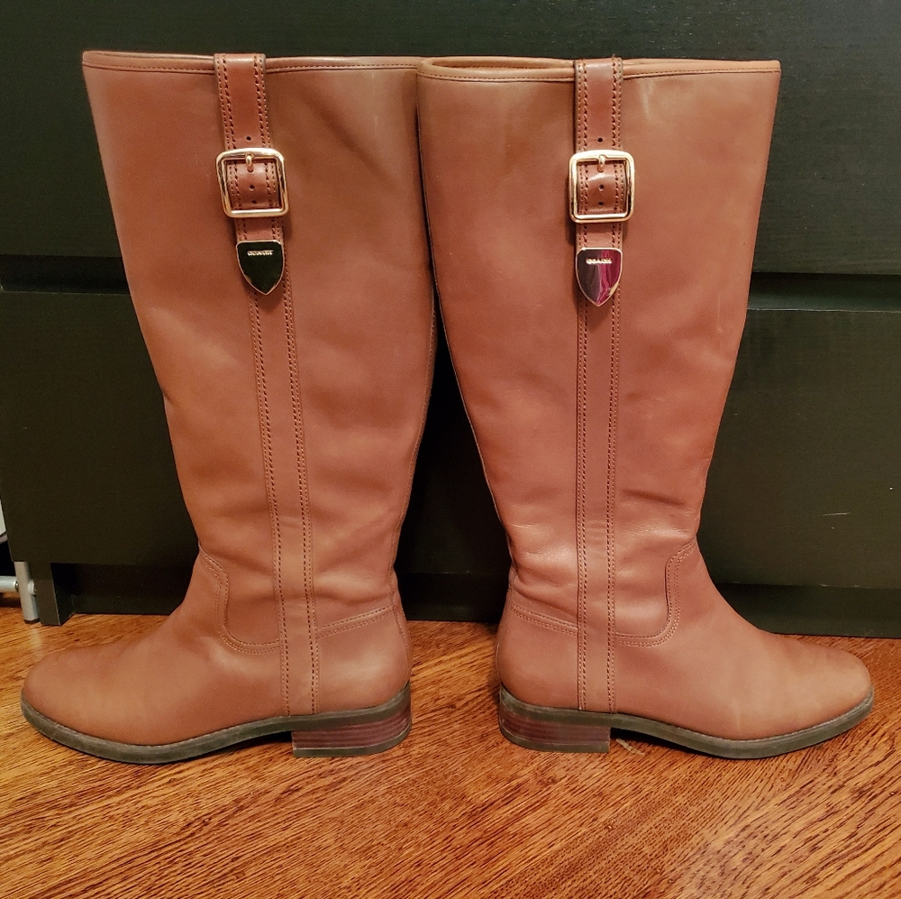 Coach Easton 7W Brown Boots (7 Wide)